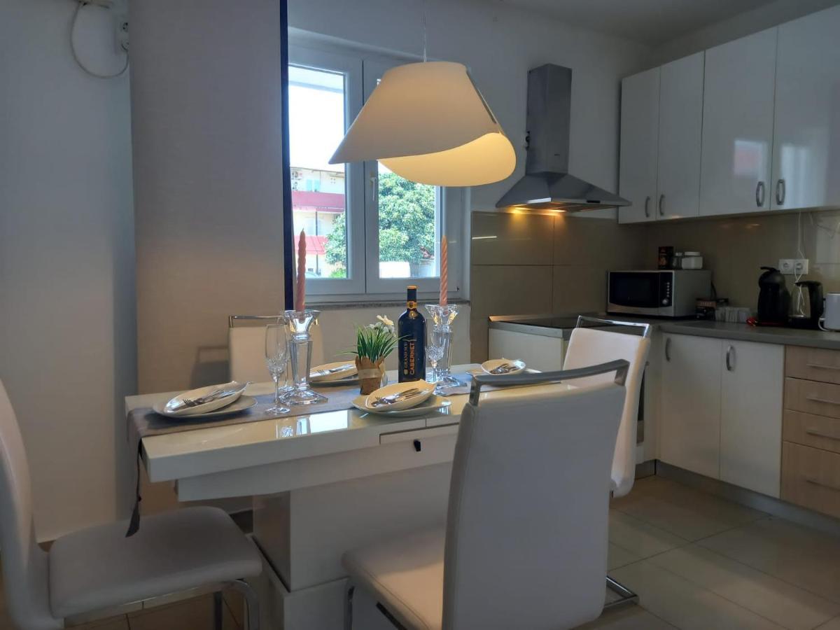 Apartman Zara ภายนอก รูปภาพ